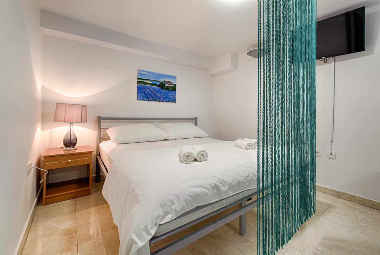 Cezar Luxury Apartment Omis Exterior photo